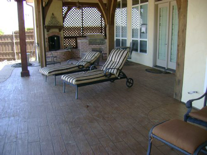Tuscan Concrete Patio in Virginia Beach
